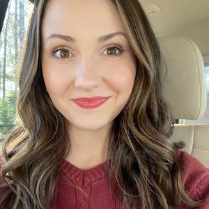 Meet your Posher, Kylee